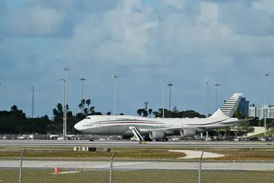 Editorial: Trump’s free plane from Qatar is bad look