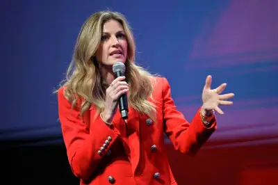 Erin Andrews reveals surrogate miscarried her latest pregnancy