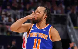 Extra Extra: Jalen Brunson, big hand-cream guy