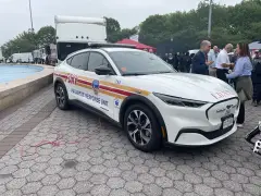 Some positive climate news for once: NYC’s vehicle fleet is 75% green